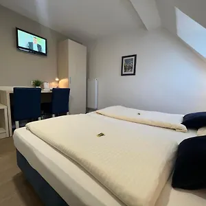 Pelikan 2*, Kitzingen Deutschland