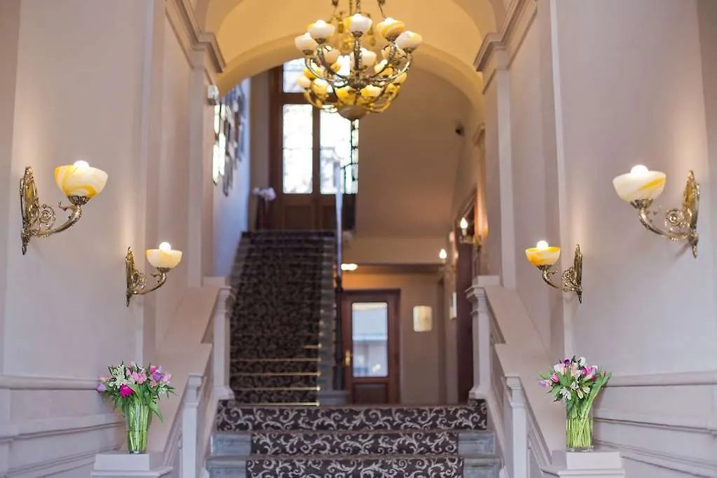 Boutique Hotel Klarov Prag 4*,